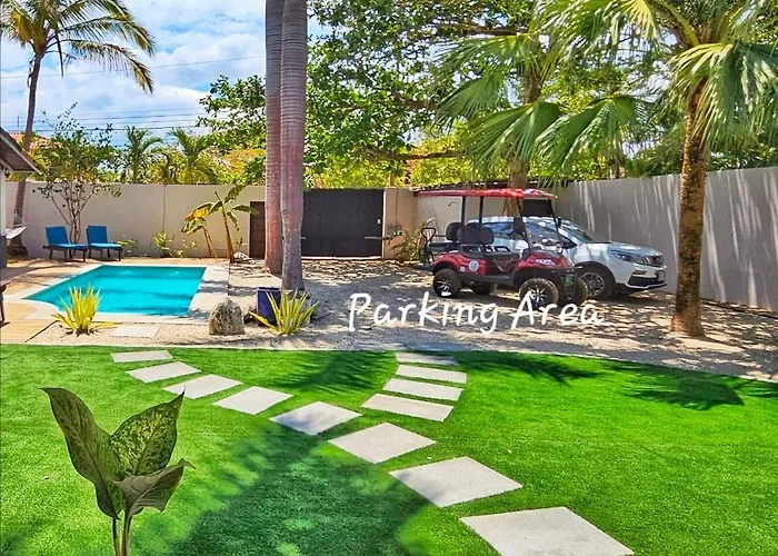 Сasa de vacaciones Main 2 Casitas, 5 Br, Pool, Canaba W Grill Tamarindo