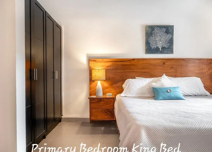Main 2 Casitas, 5 Br, Pool, Canaba W Grill * Tamarindo