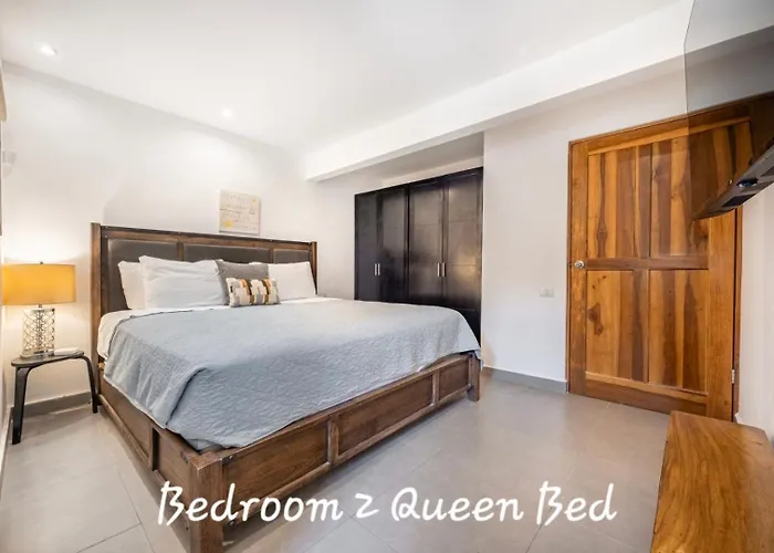 Main 2 Casitas, 5 Br, Pool, Canaba W Grill * Tamarindo