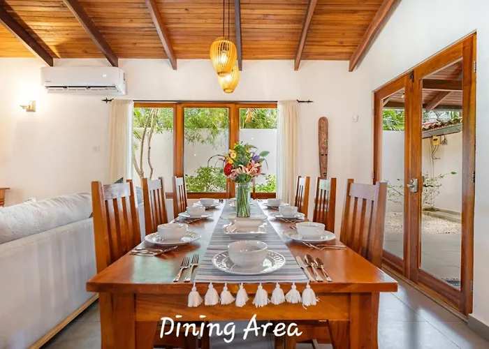 Main 2 Casitas, 5 Br, Pool, Canaba W Grill