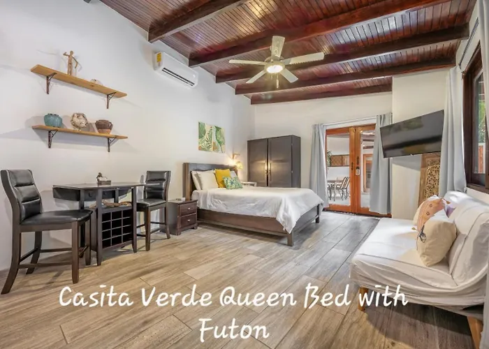 Main 2 Casitas, 5 Br, Pool, Canaba W Grill Сasa de vacaciones Tamarindo