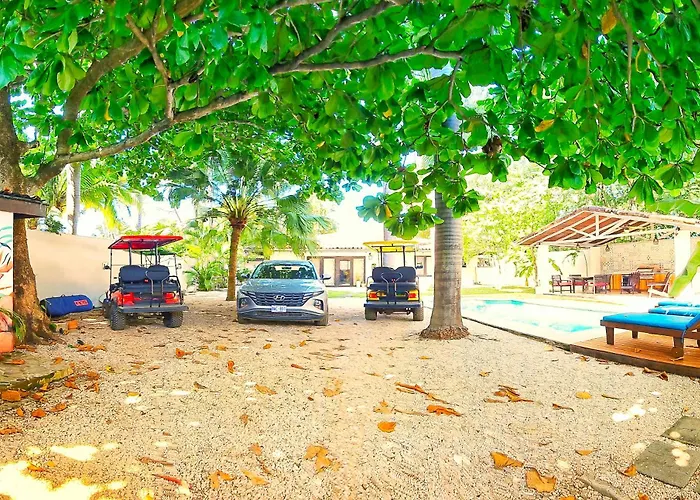 Main 2 Casitas, 5 Br, Pool, Canaba W Grill Сasa de vacaciones *
